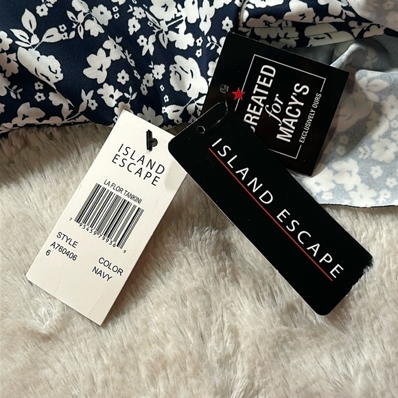 Island Escape Bliss Printed La Flor Ruffled Off-the-Shoulder Tankini Top 6 NEW - Picture 8 of 16